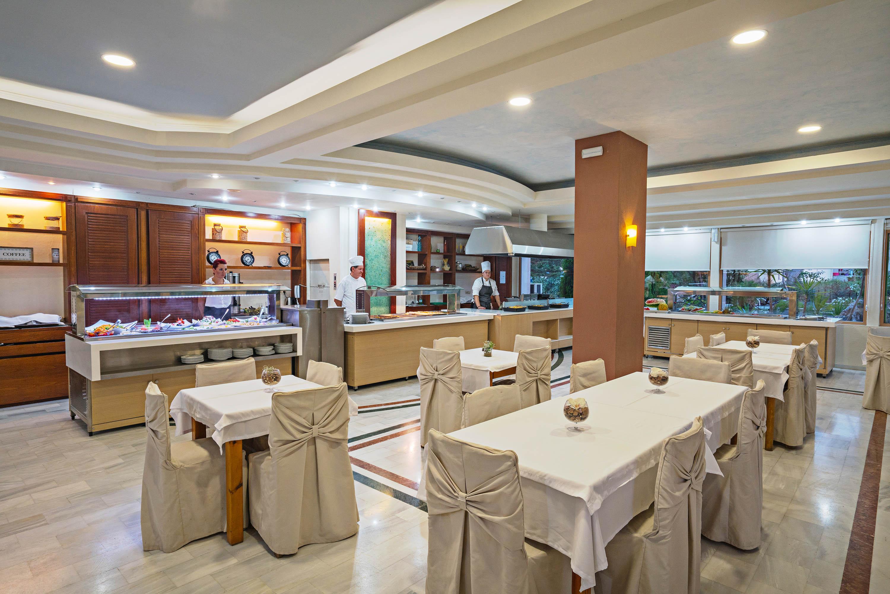 Apollo Apartments Paralia Kourna Exterior photo
