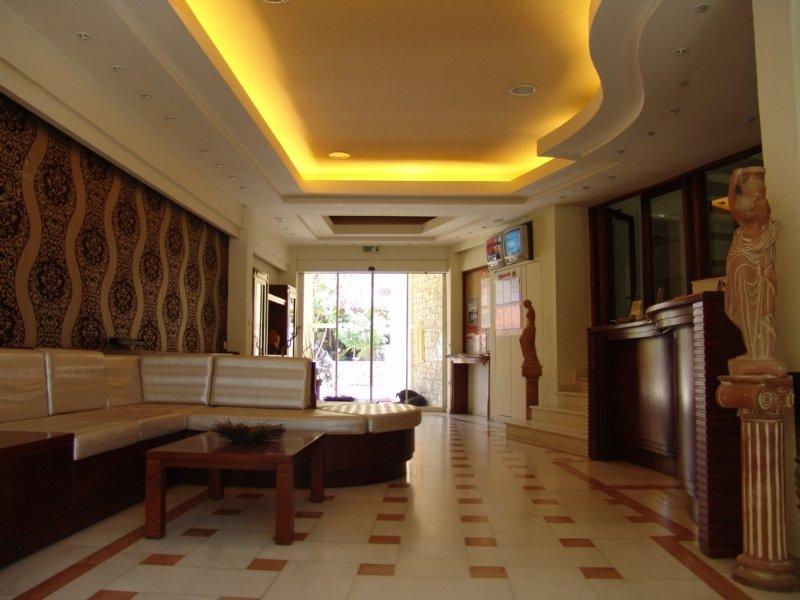 Apollo Apartments Paralia Kourna Exterior photo