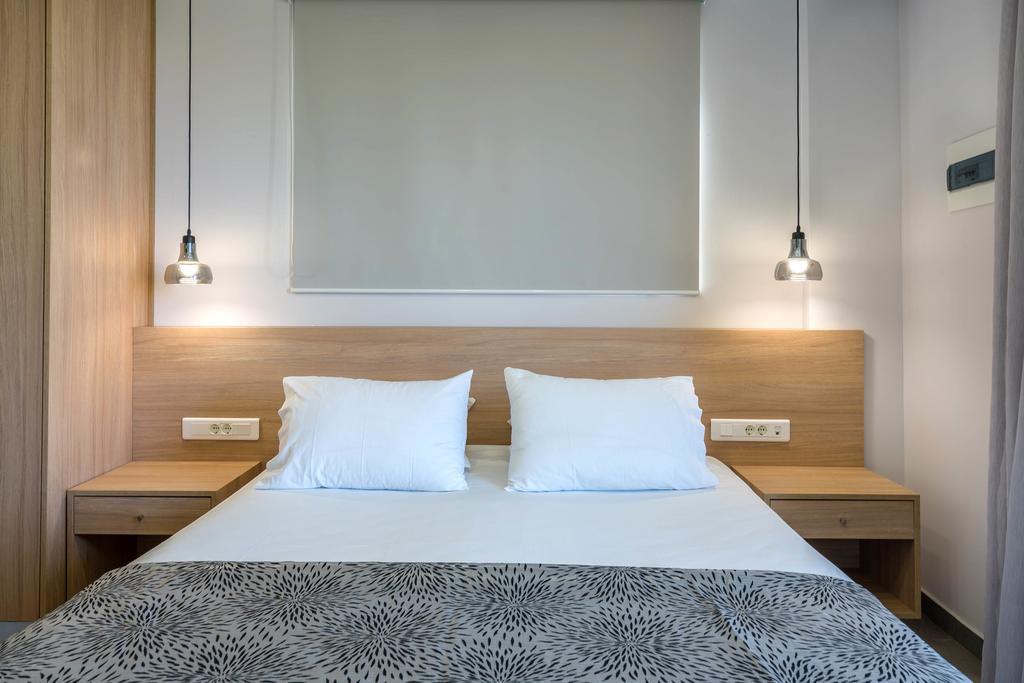 Apollo Apartments Paralia Kourna Exterior photo